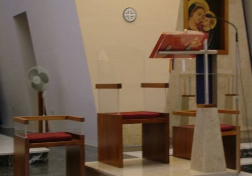 St Nicholas Church Altar Seating & secondary lecter